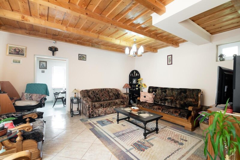 Casa 3 camere langa Oradea-Osorhei, 700 mp teren – 12 km de oras.